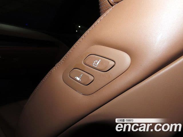 Genesis G80 2022 — Photo 1/20