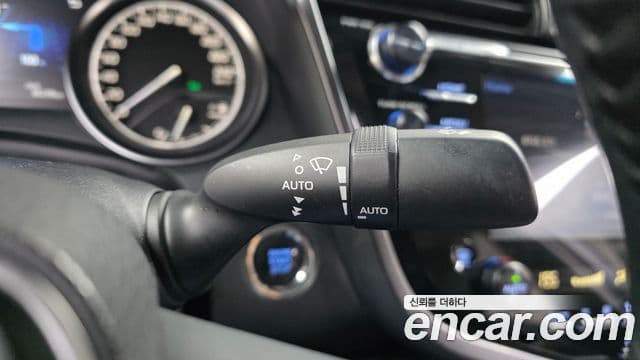 Toyota Camry 2019 — Фото 20/20