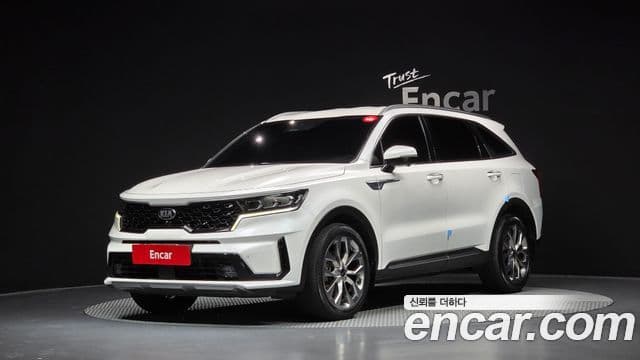 Kia Sorento 2021 — Фото 1/20