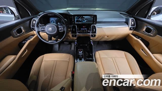Kia Sorento 2021 — Фото 7/20