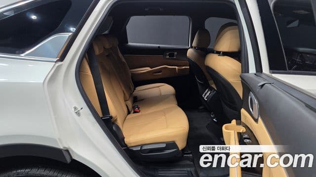 Kia Sorento 2021 — Фото 12/20
