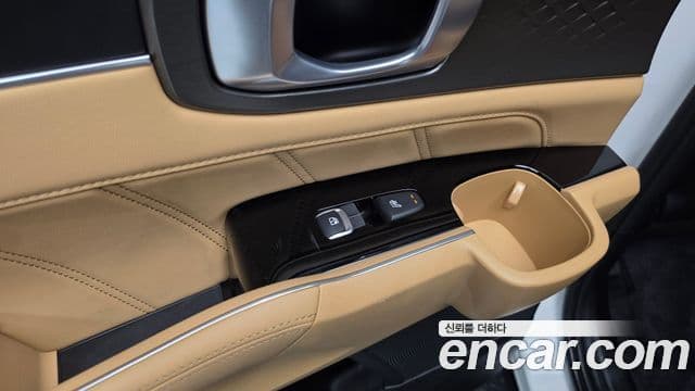 Kia Sorento 2021 — Фото 19/20