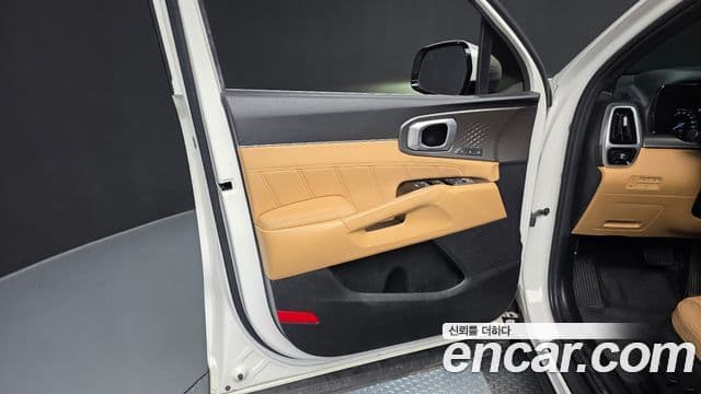 Kia Sorento 2021 — Şəkil 17/34