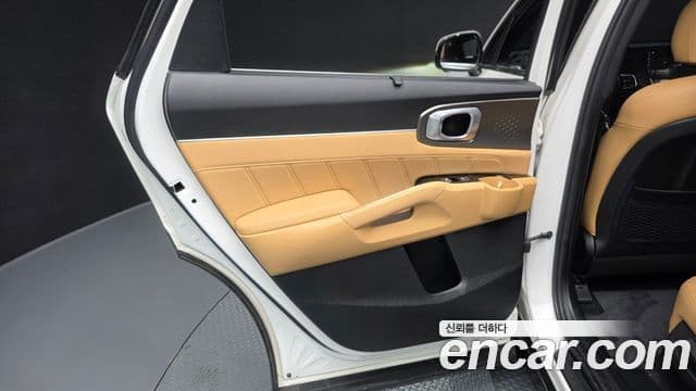 Kia Sorento 2021 — Şəkil 10/34