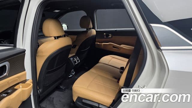 Kia Sorento 2021 — Şəkil 19/34