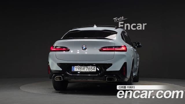 BMW X4 2024 — Photo 15/20