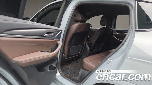 BMW X4 2024 — Photo 13/20