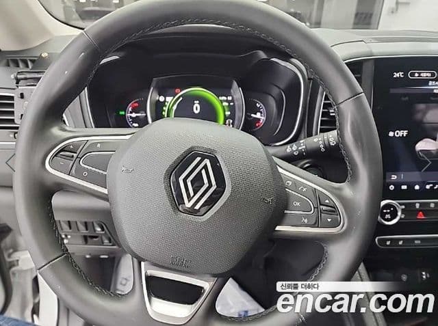 Renault Samsung QM6 2025 — Şəkil 18/19