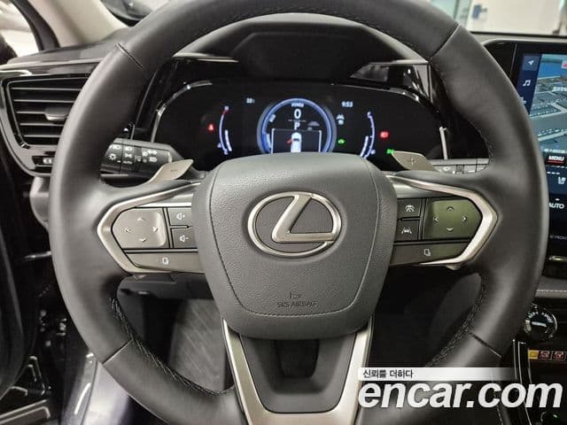 Lexus NX350h 2025 — ფოტო 1/20