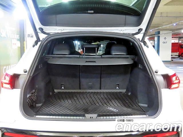 Audi Q5 2025 — Photo 13/14