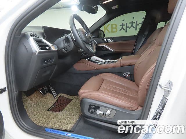 BMW X6 2023 — Photo 17/20