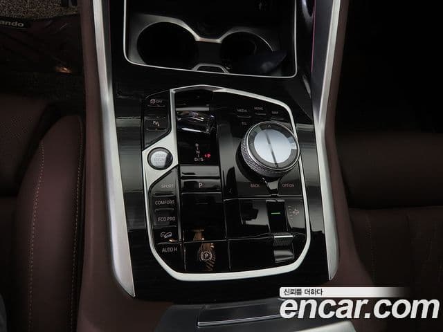 BMW X6 2023 — Photo 15/20