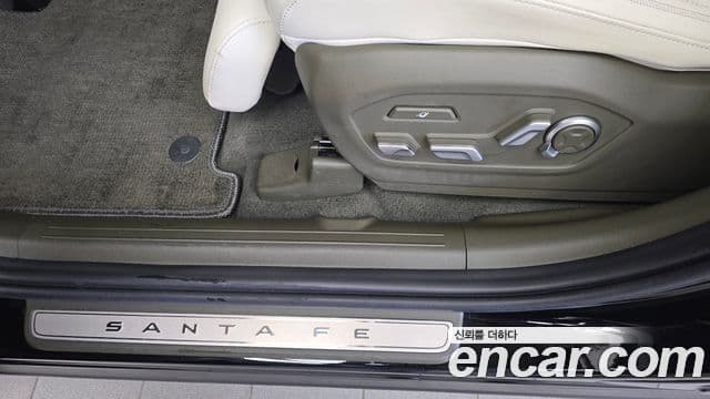 Hyundai Santa Fe 2025 — Şəkil 22/39