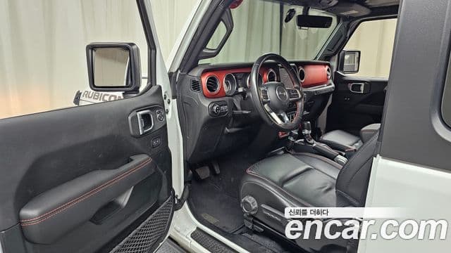 Jeep Wrangler 2021 — Photo 11/30