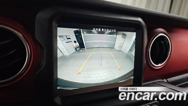 Jeep Wrangler 2021 — Photo 10/30