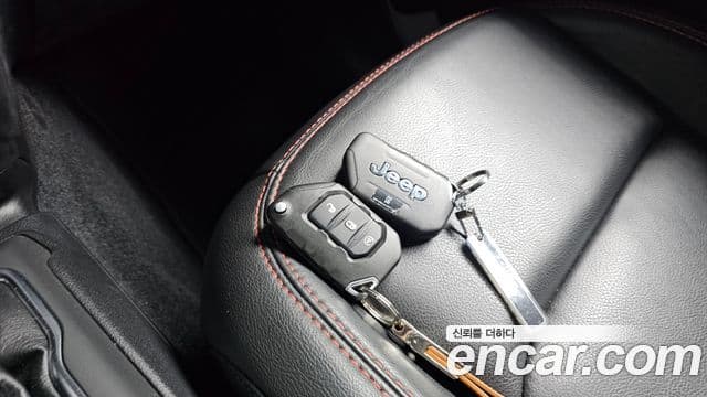 Jeep Wrangler 2021 — Photo 5/30