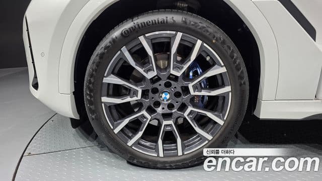 BMW X6 2024 — Photo 27/34
