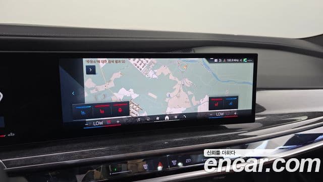 BMW 7 Series 2024 — Photo 5/20