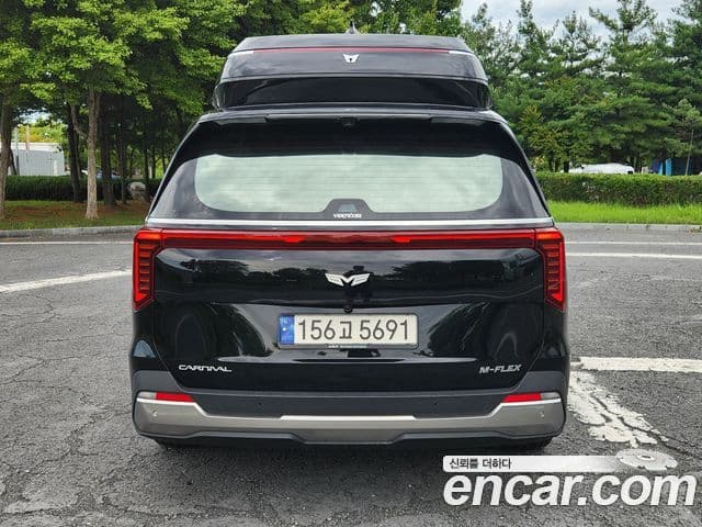 Kia Carnival 2024 — Фото 3/20