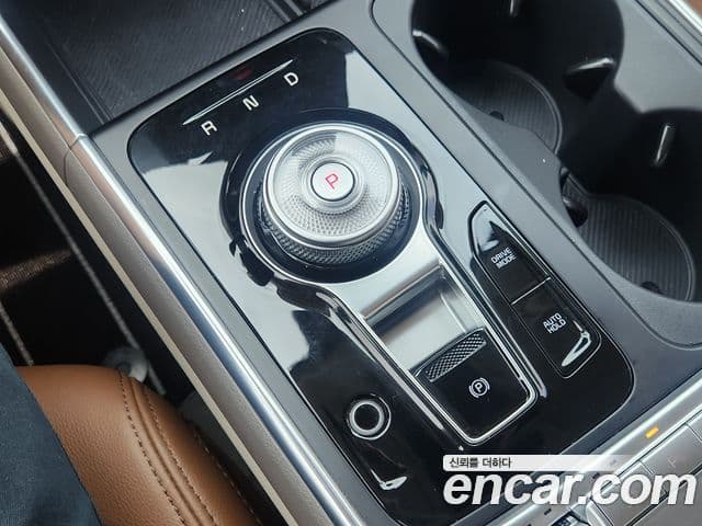 Kia Carnival 2024 — Фото 7/20