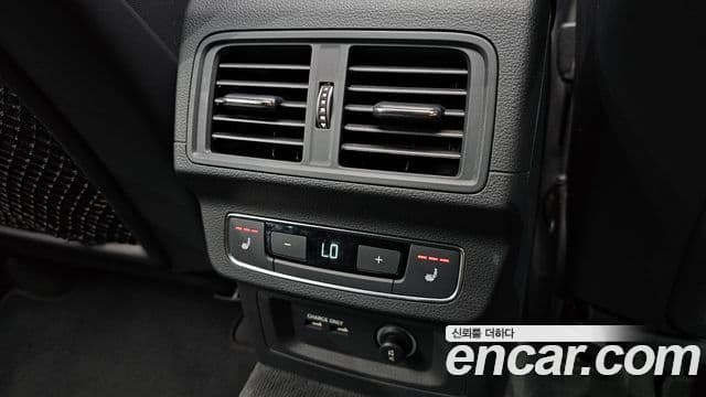 Audi Q5 2023 — ფოტო 9/33