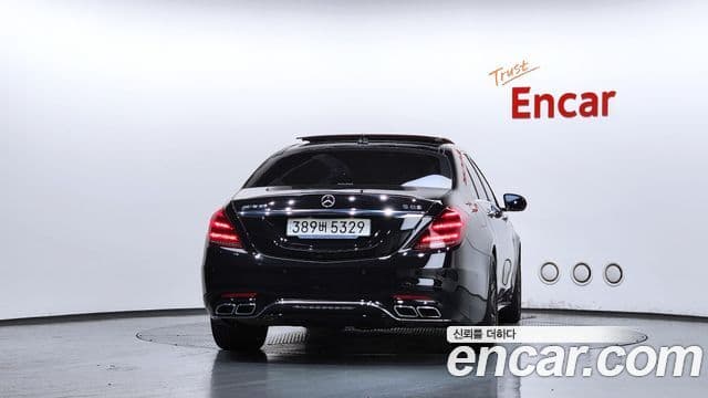 Mercedes-Benz S-Class 2020 — Photo 19/38
