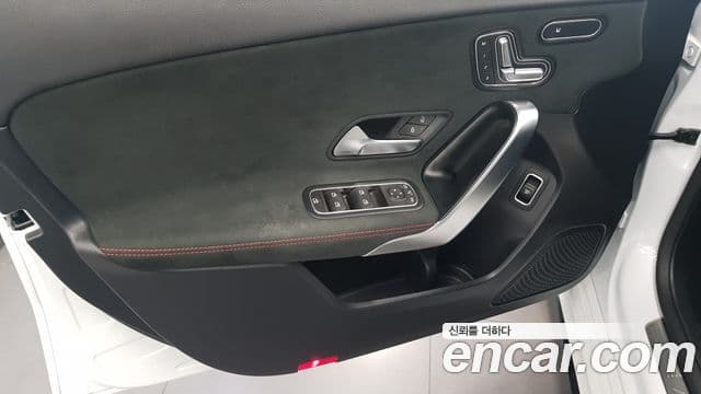 Mercedes-Benz A-Class 2022 — Şəkil 12/18