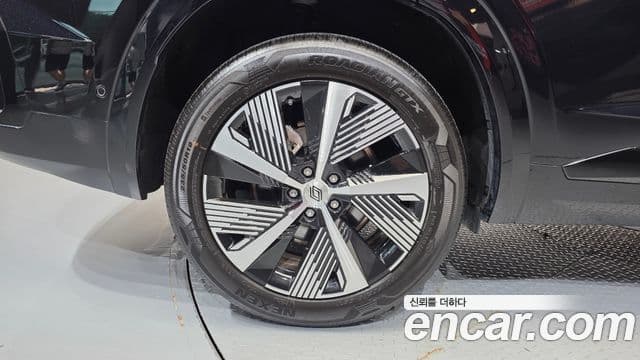Renault Samsung Grand Koleos 2025 — ფოტო 6/32