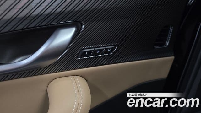 Renault Samsung Grand Koleos 2025 — ფოტო 31/32