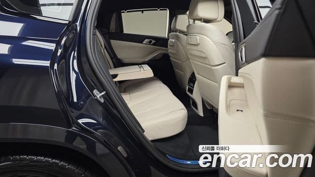 BMW X6 2025 — Photo 26/34