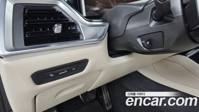 BMW X6 2025 — Photo 19/34