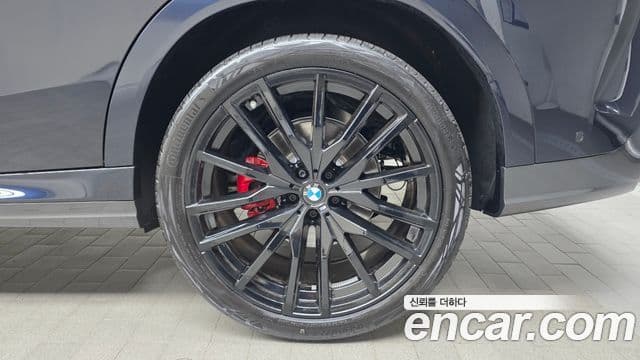 BMW X6 2025 — Photo 1/34