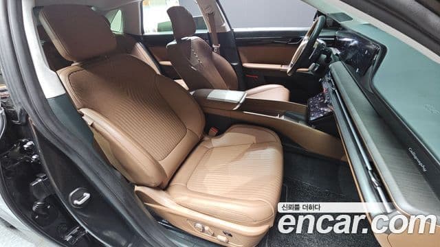 Hyundai Grandeur Hybrid 2023 — ფოტო 19/20