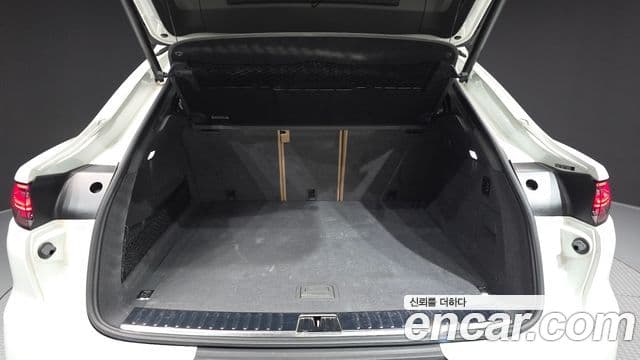 Porsche Cayenne 2020 — Photo 20/20