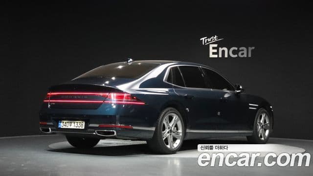 Genesis G90 2022 — Şəkil 24/34
