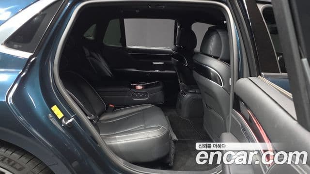 Genesis G90 2022 — Şəkil 29/34