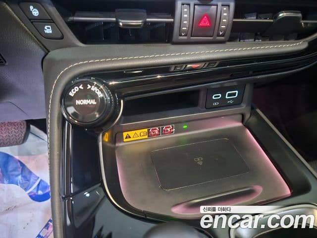 Lexus NX350h 2024 — Photo 14/20