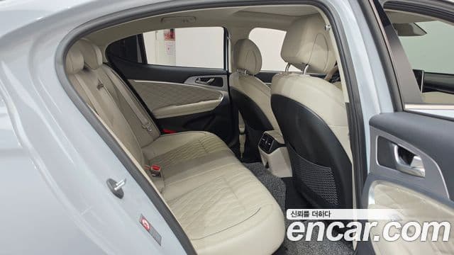 Genesis G70 2019 — Şəkil 6/35
