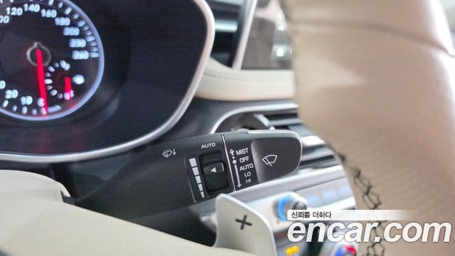 Genesis G70 2019 — Şəkil 14/35