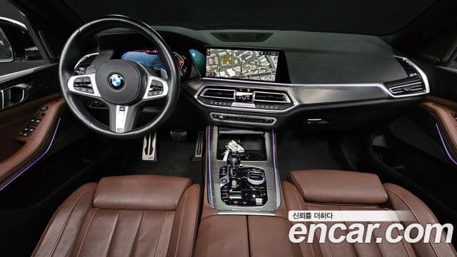 BMW X5 2021 — ფოტო 19/30