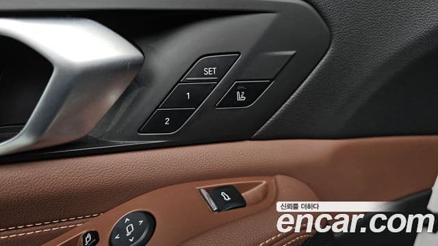 BMW X5 2021 — ფოტო 21/30
