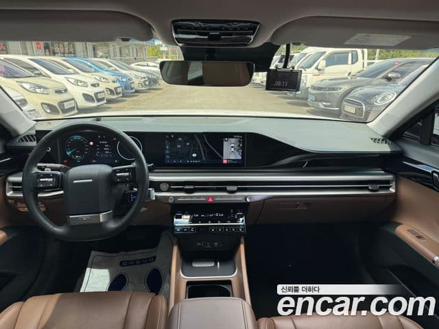 Hyundai Grandeur Hybrid 2023 — Photo 17/19