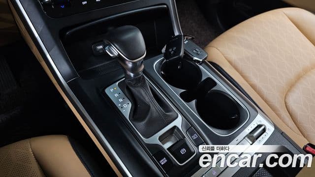 Kia Carnival 2022 — Фото 9/20