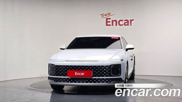 Hyundai Grandeur Hybrid 2023 — Photo 19/30