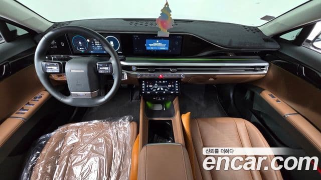 Hyundai Grandeur Hybrid 2023 — Photo 26/30
