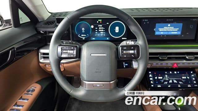 Hyundai Grandeur Hybrid 2023 — Photo 25/30