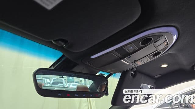 Genesis G70 2019 — Photo 15/20