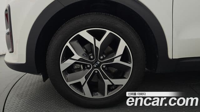 Kia Sportage The Bold 2020 — Şəkil 18/35