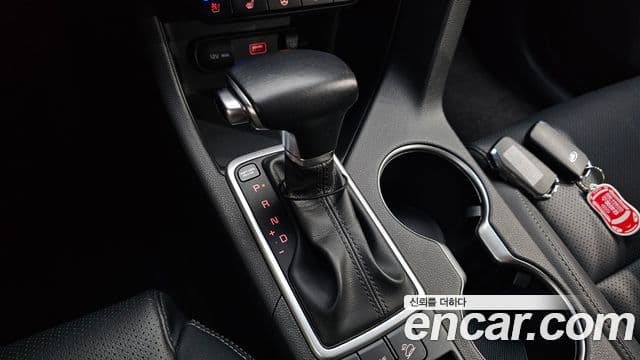 Kia Sportage The Bold 2020 — Şəkil 19/35
