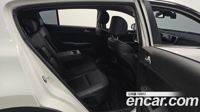Kia Sportage The Bold 2020 — Şəkil 28/35